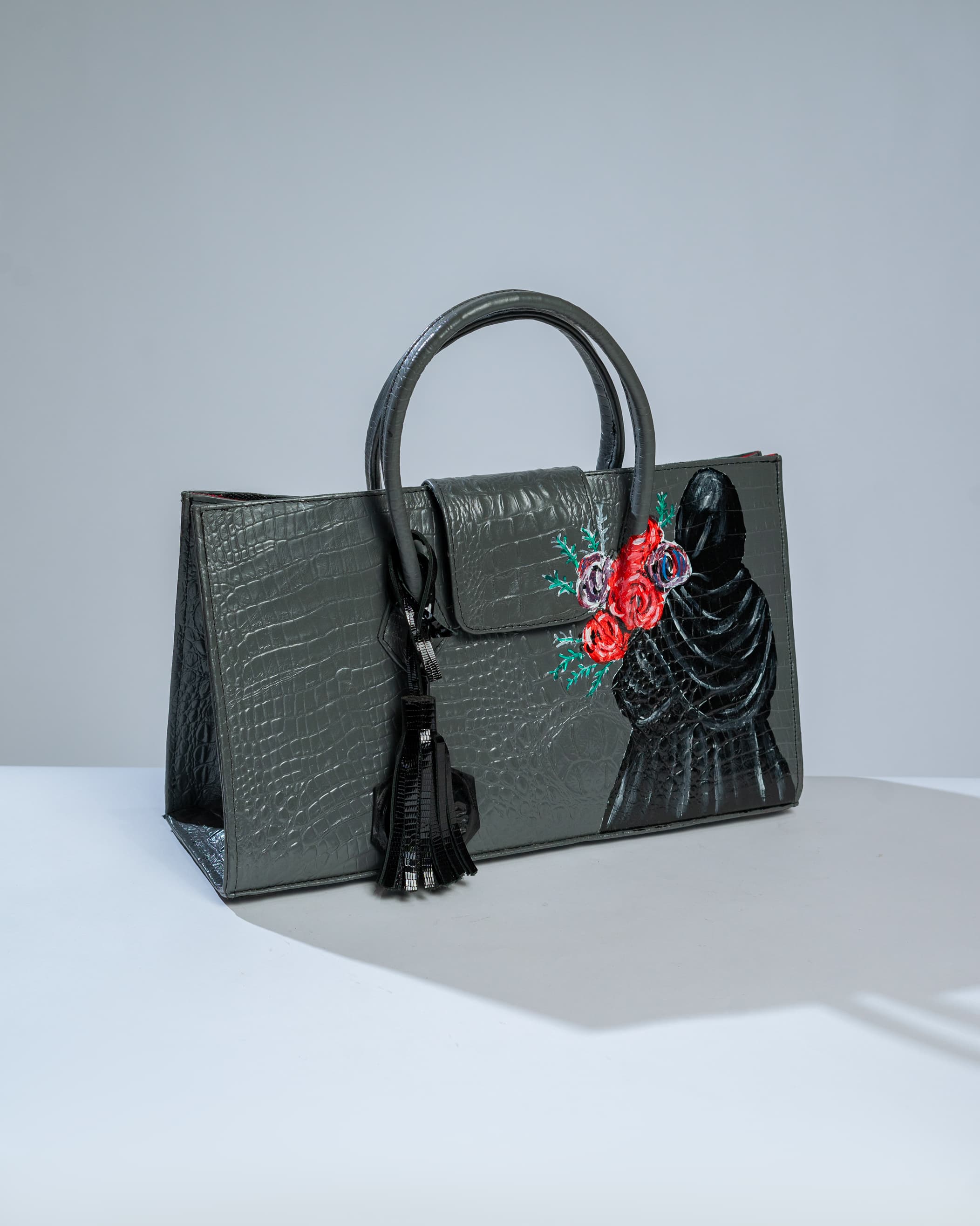 Grey Maxi bag- Shadow black inspired.